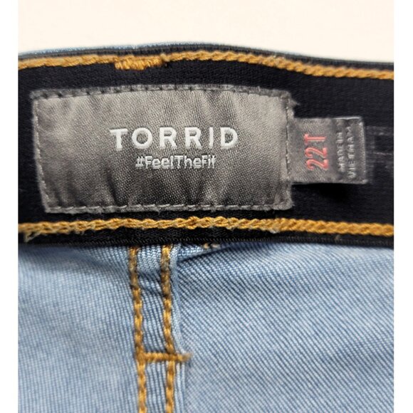 Torrid 22T Sky High Flare Premium Stretch High-Rise Jean 22 Tall - Picture 7 of 9